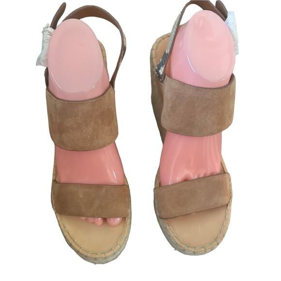 Dolce Vita Shoes - NWOT Women's Dolce Vita Tan Suede Sandals Wedge Heel Size 11